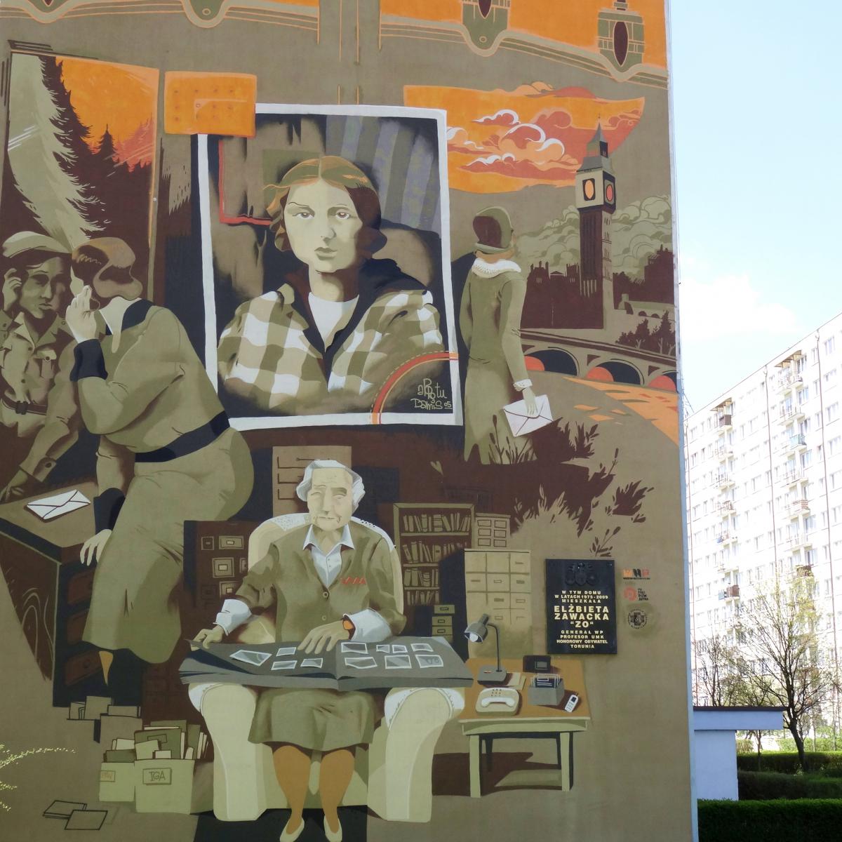 Mural 4 Mural na ścianie bloku